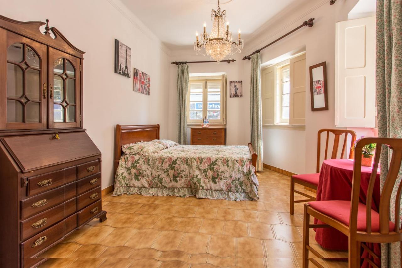 Family Home- Lisboa Vila Franca de Xira Exteriör bild